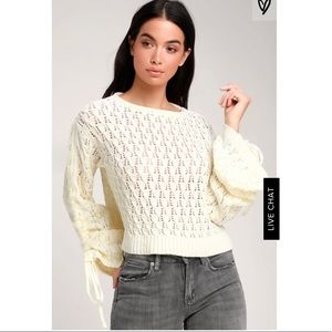 NWT Lulus Ivory Knit Bell Sleeve Sweater! Size S/M